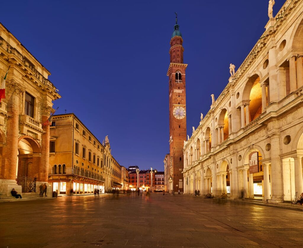 downtown Vicenza, Italy at night